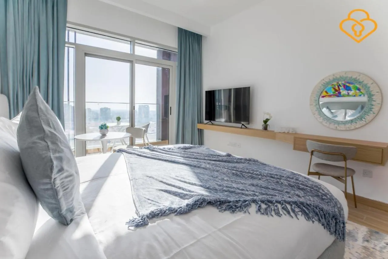 151 Residences Studios, Jumeirah Garden City, Sheikh Zayed Rd 812 Dubai