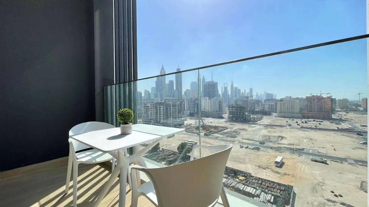 151 Residences Studios, Jumeirah Garden City, Sheikh Zayed Rd 812 Dubai Apartment