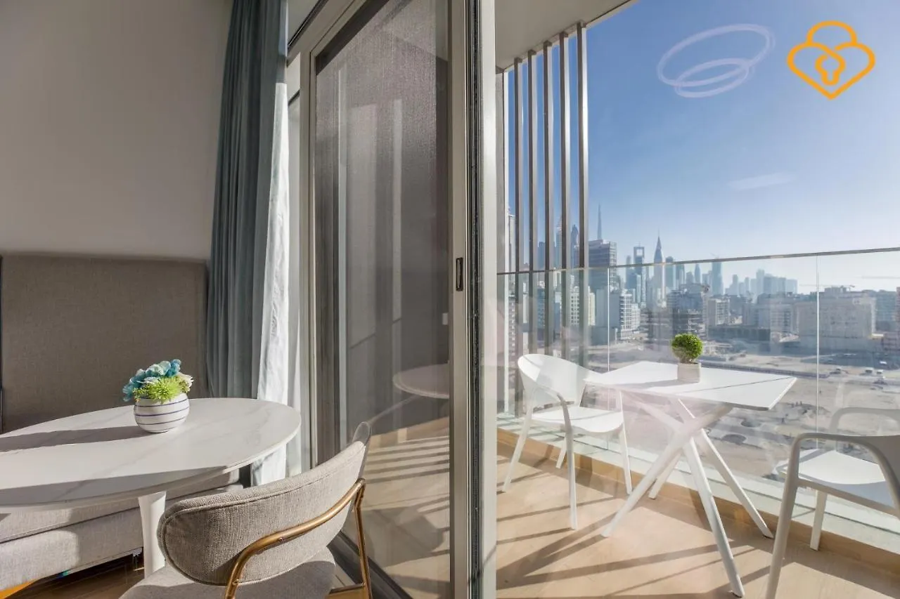 Apartment 151 Residences Studios, Jumeirah Garden City, Sheikh Zayed Rd 812 Dubai